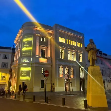 Duplex Le Nusa * ペルピニャン